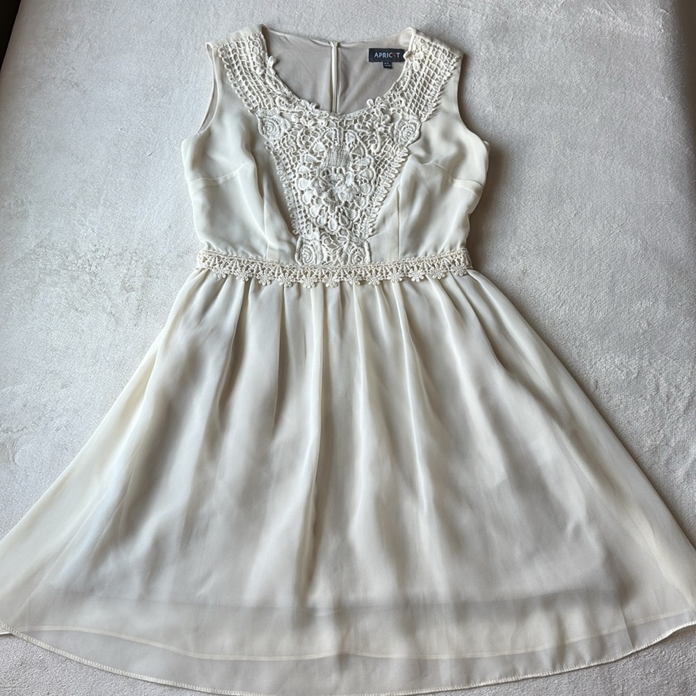 Apricot Brand Crochet Chiffon Feminine Cream Dress Small